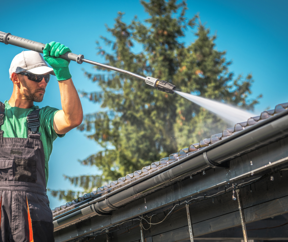 eavestrough cleaning with water